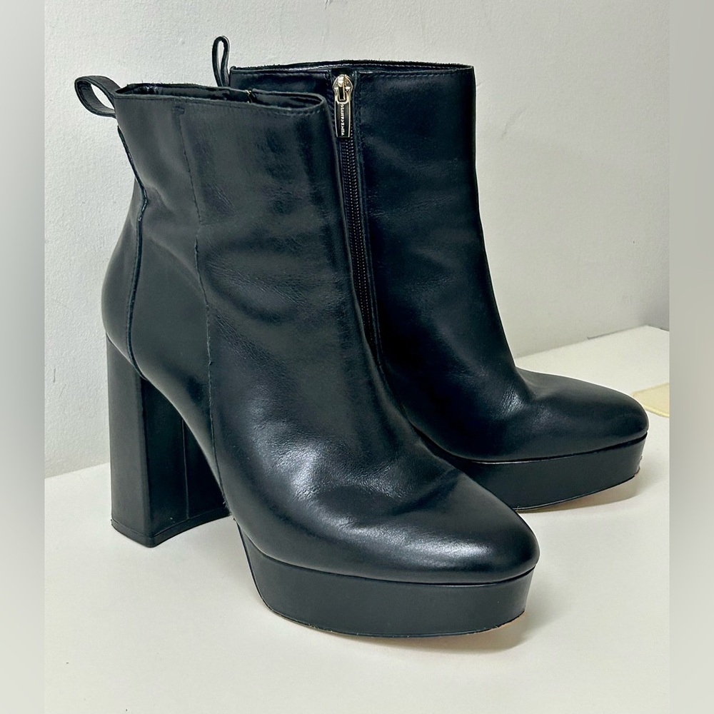 Women’s 10 M Vince Camuto Gripaula Black Leather Platform Heeled Booties